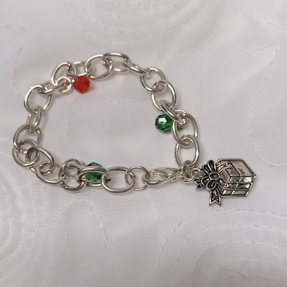 Vintage Holiday Charm Bracelet on Silver Tone Chain-Red/Green/Silver - Picture 2 of 4
